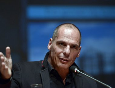 Γ. Βαρουφάκης: «Όταν παρουσίασα το σχέδιο παράλληλων πληρωμών μου έκαναν πρόταση να γίνω Yπουργός» (upd2) (βίντεο)